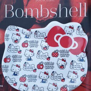 Hello Kitty With Apple Red White Melamine Small Plastic Plate 6 By 5 Inches Gift